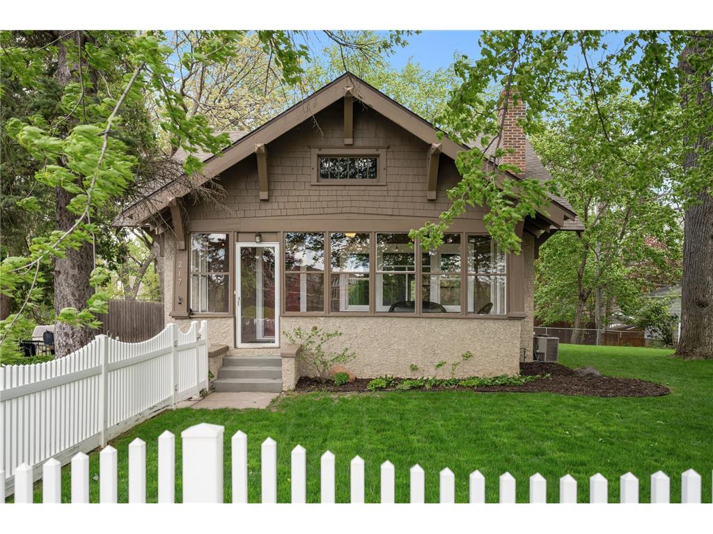 217 Blake Road S, Hopkins, MN, 55343 MLS 6535861 Edina Realty