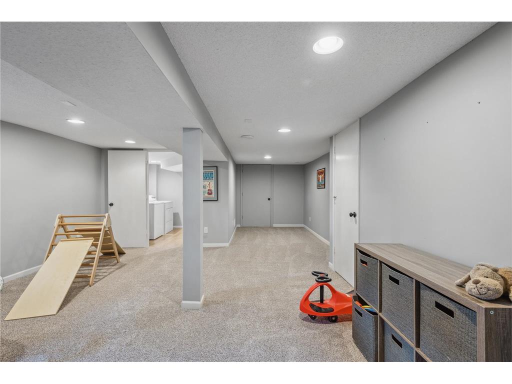 217 Blake Road S, Hopkins, MN, 55343 MLS 6535861 Edina Realty