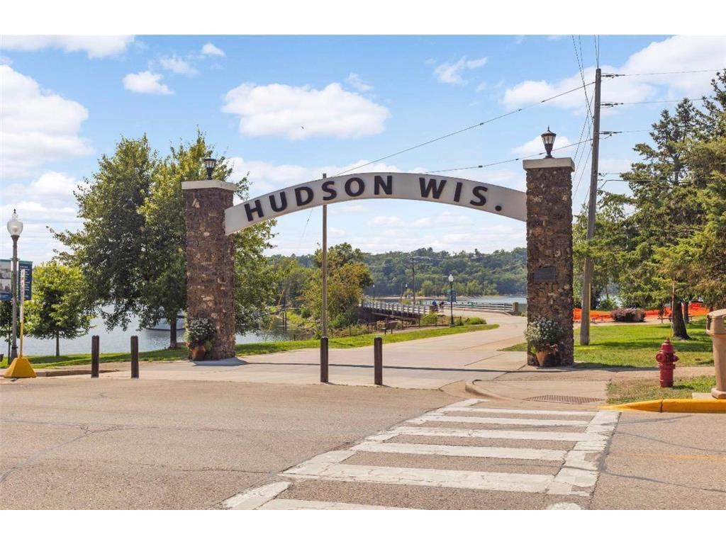 217 Cedar Drive W Hudson WI 54016 - St Croix River 7013647 image71