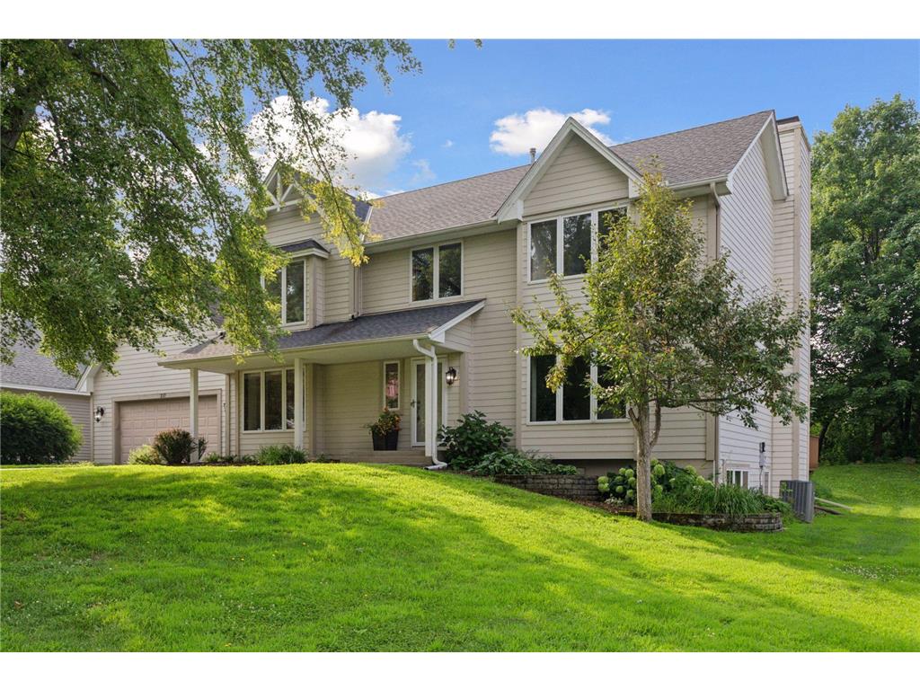 217 Interlachen Road Burnsville MN 55306 6736241 image1