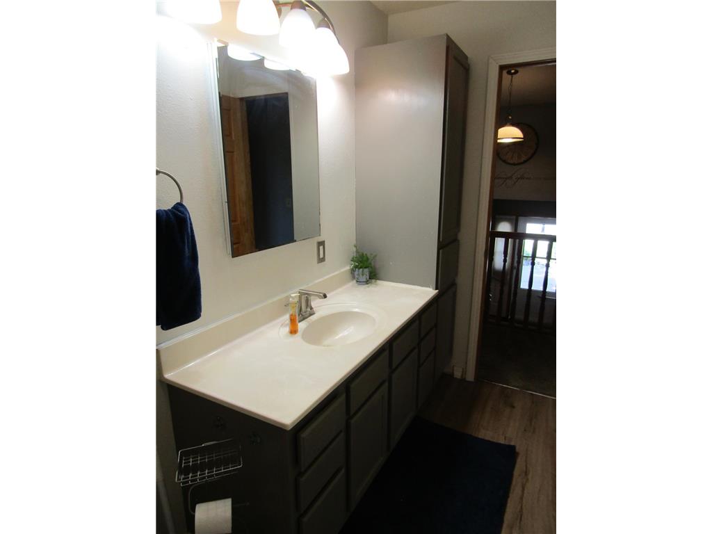 217 London Road Marshall MN 56258 7094372 image12