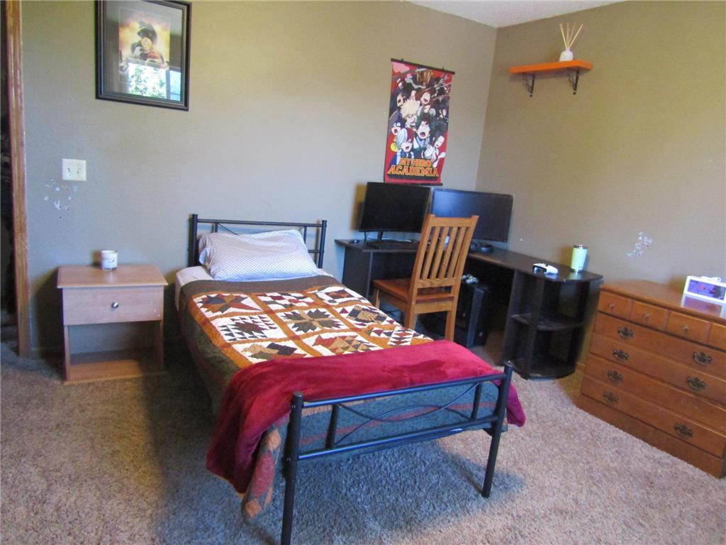 217 London Road Marshall MN 56258 7094372 image17