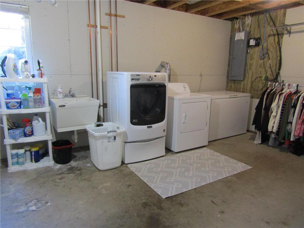 217 London Road Marshall MN 56258 7094372 image21