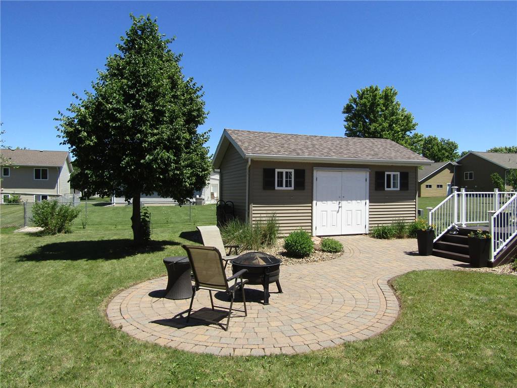 217 London Road Marshall MN 56258 7094372 image32