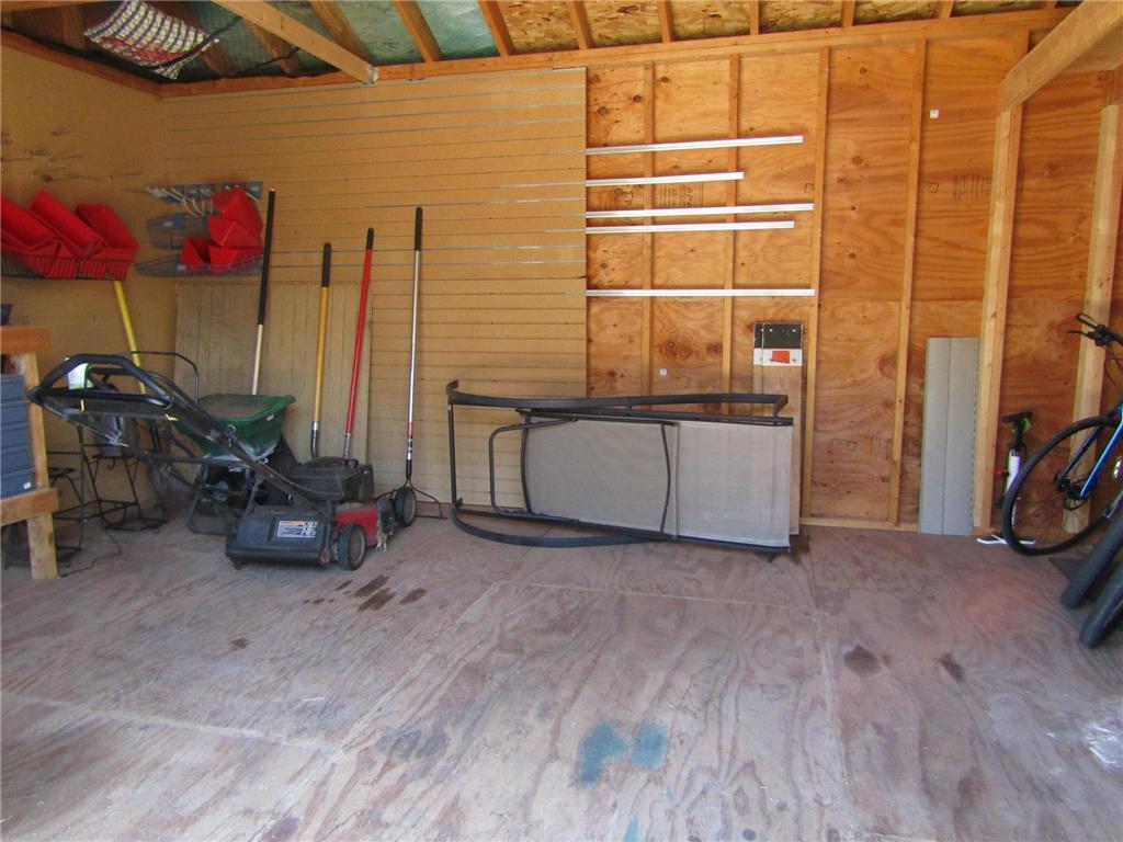 217 London Road Marshall MN 56258 7094372 image35