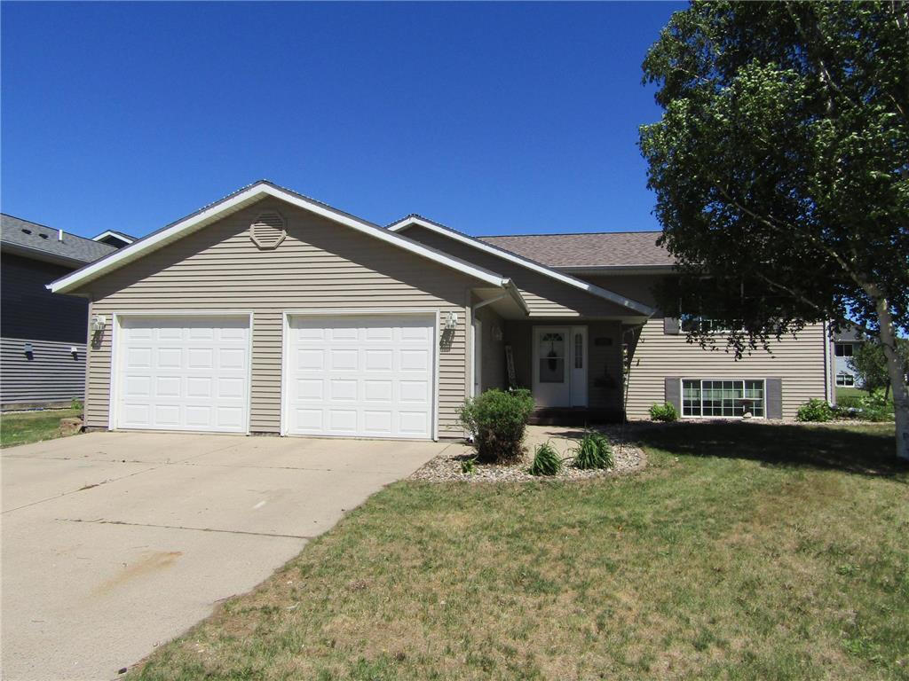217 London Road Marshall MN 56258 7094372 image40