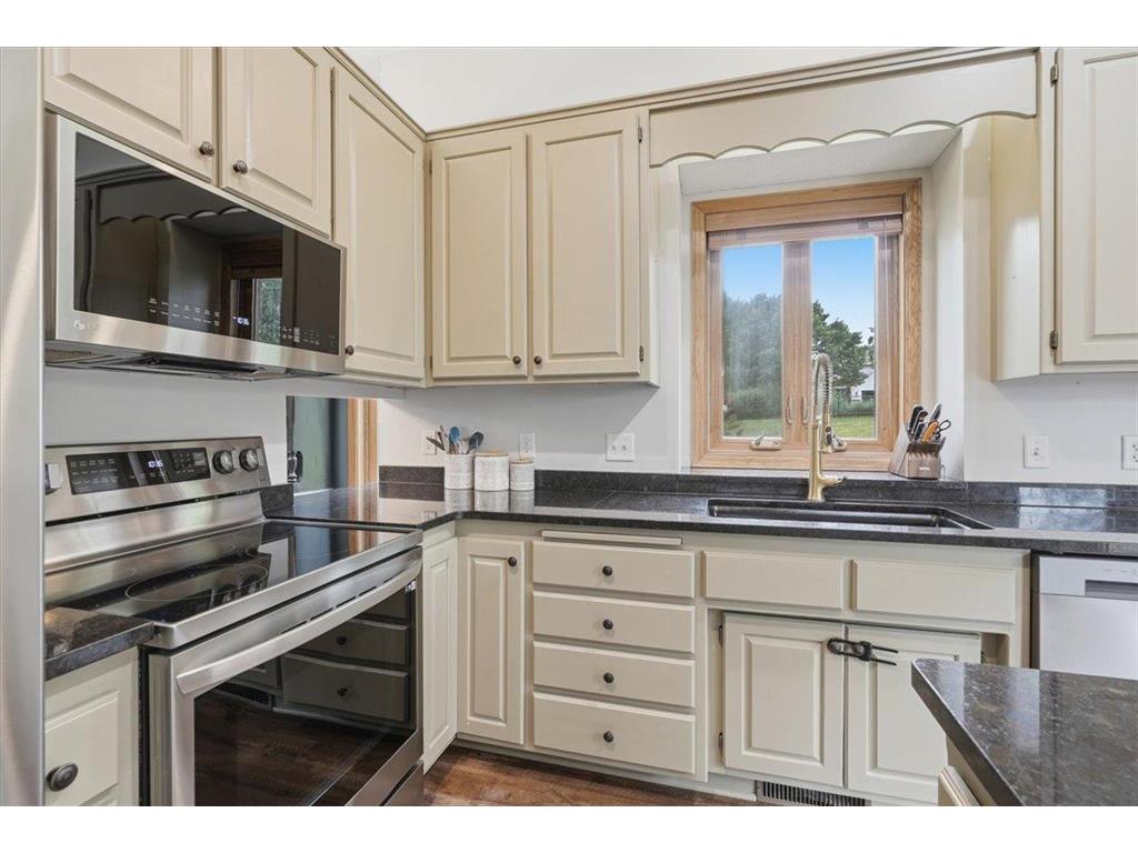217 Meadow Sweet Place Watertown MN 55388 7082037 image8