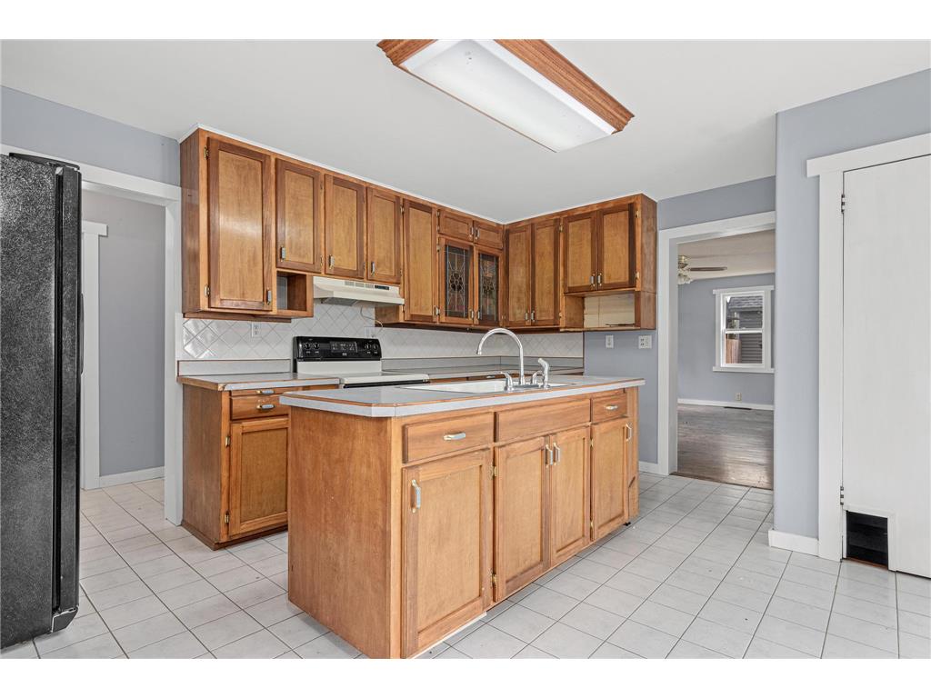 217 N 2nd Street New Richmond WI 54017 6782708 image11