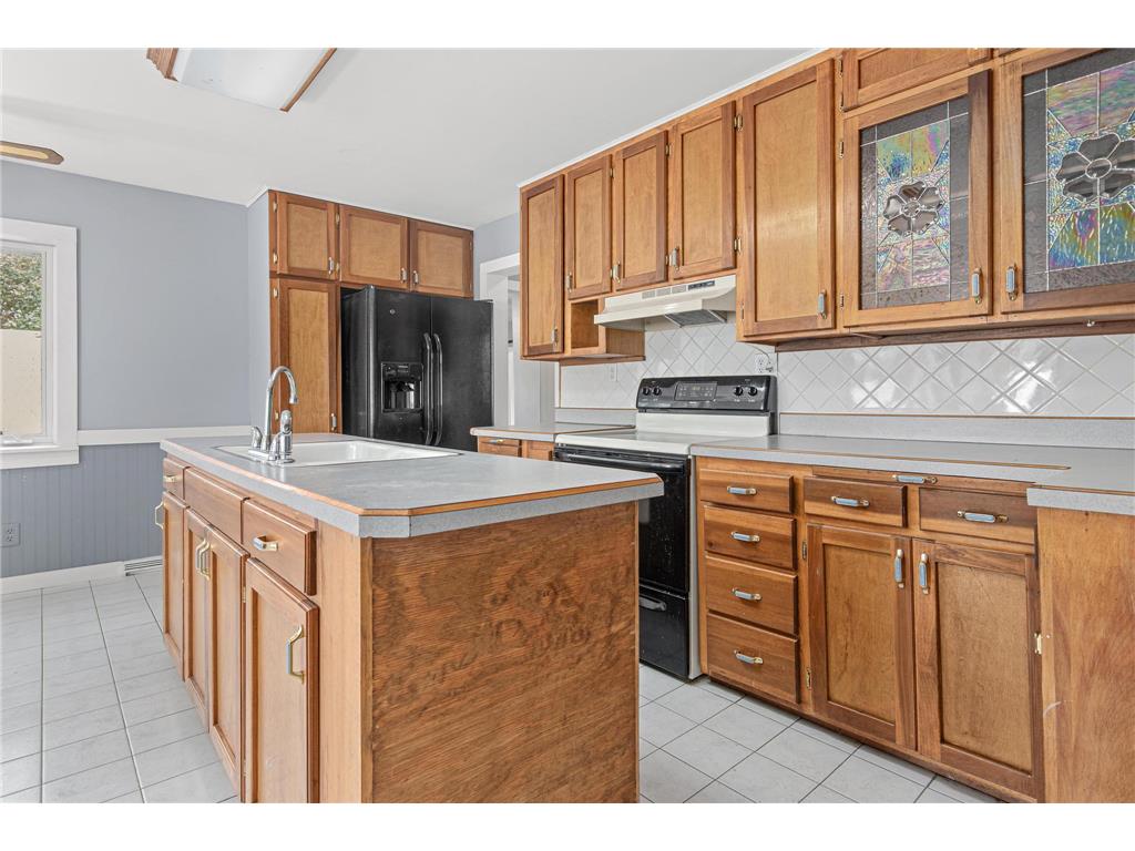 217 N 2nd Street New Richmond WI 54017 6782708 image14