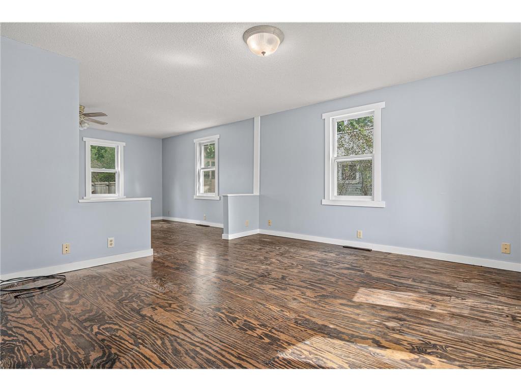 217 N 2nd Street New Richmond WI 54017 6782708 image4