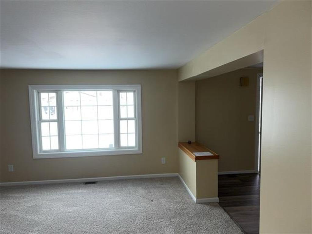 217 N 7th Street Warren MN 56762 7000956 image5