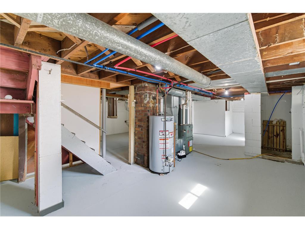 217 N Central Avenue Truman MN 56088 7042894 image21