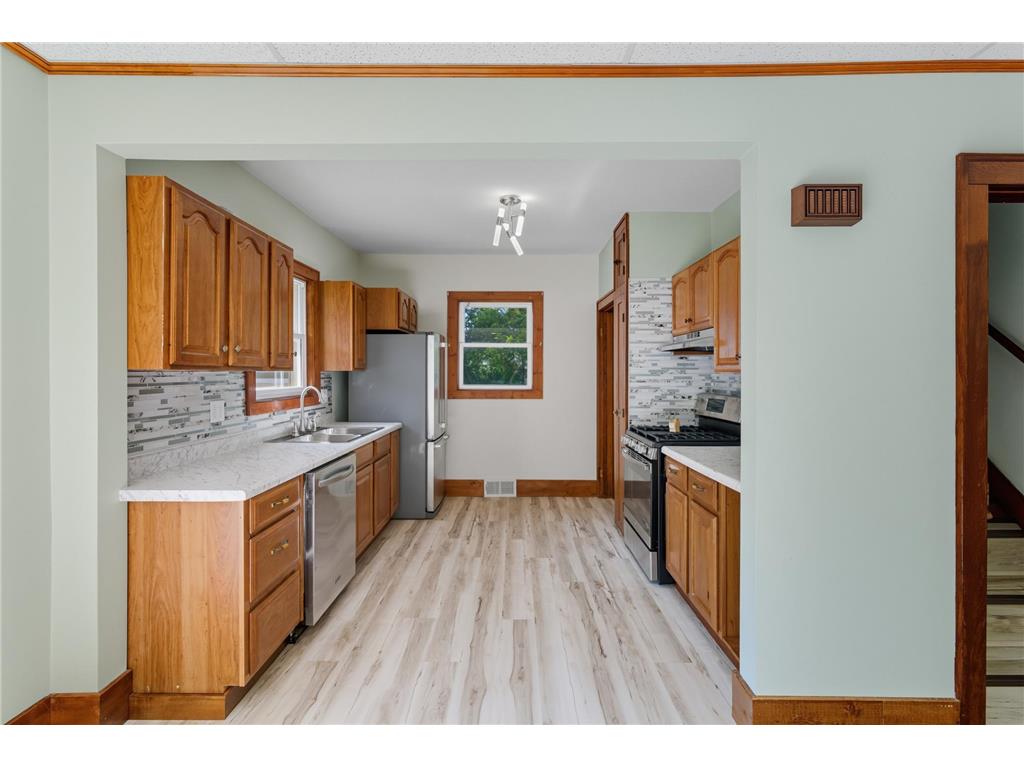 217 N Central Avenue Truman MN 56088 7042894 image7