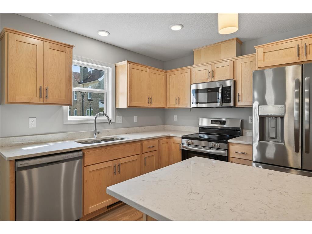 217 N Walnut Street Chaska MN 55318 6787500 image12