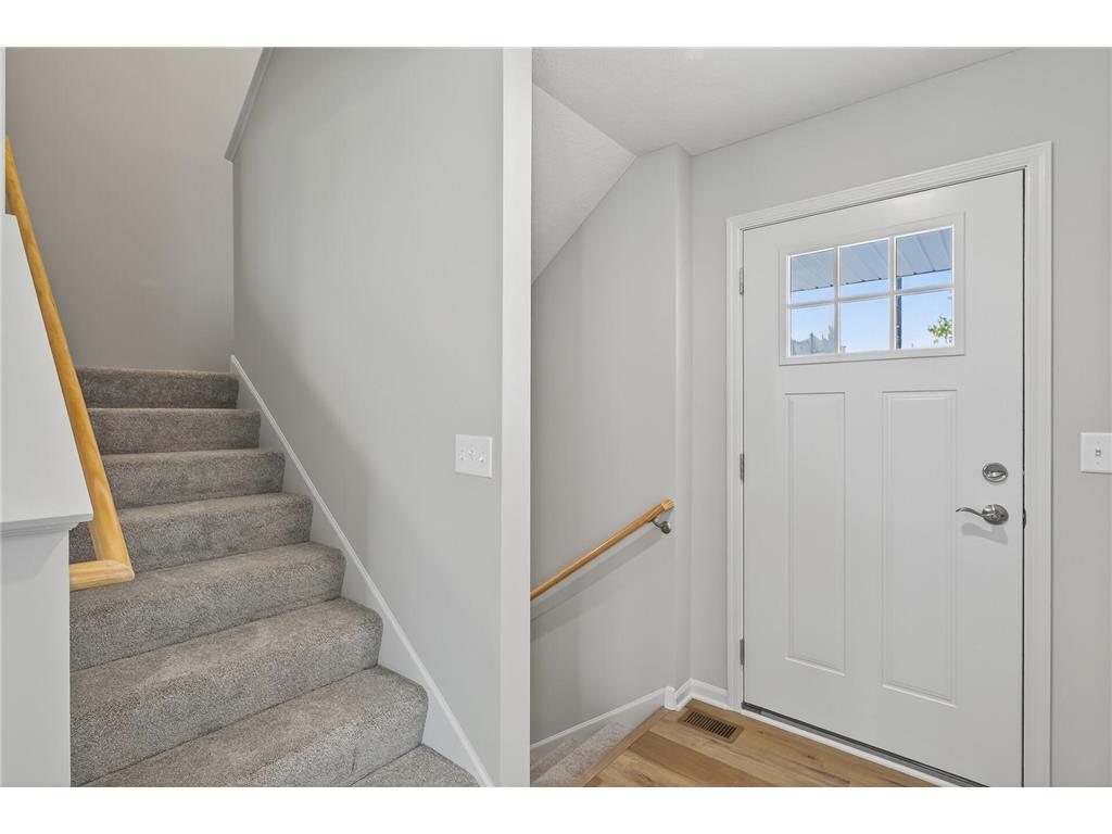 217 N Walnut Street Chaska MN 55318 6787500 image14