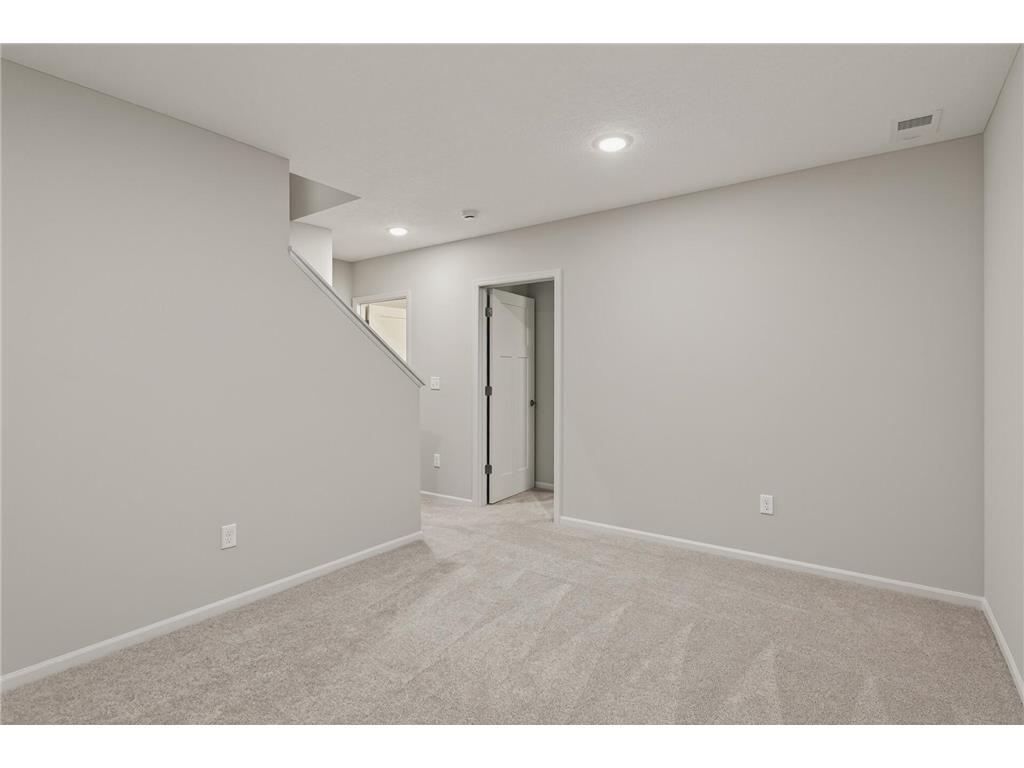 217 N Walnut Street Chaska MN 55318 6787500 image27