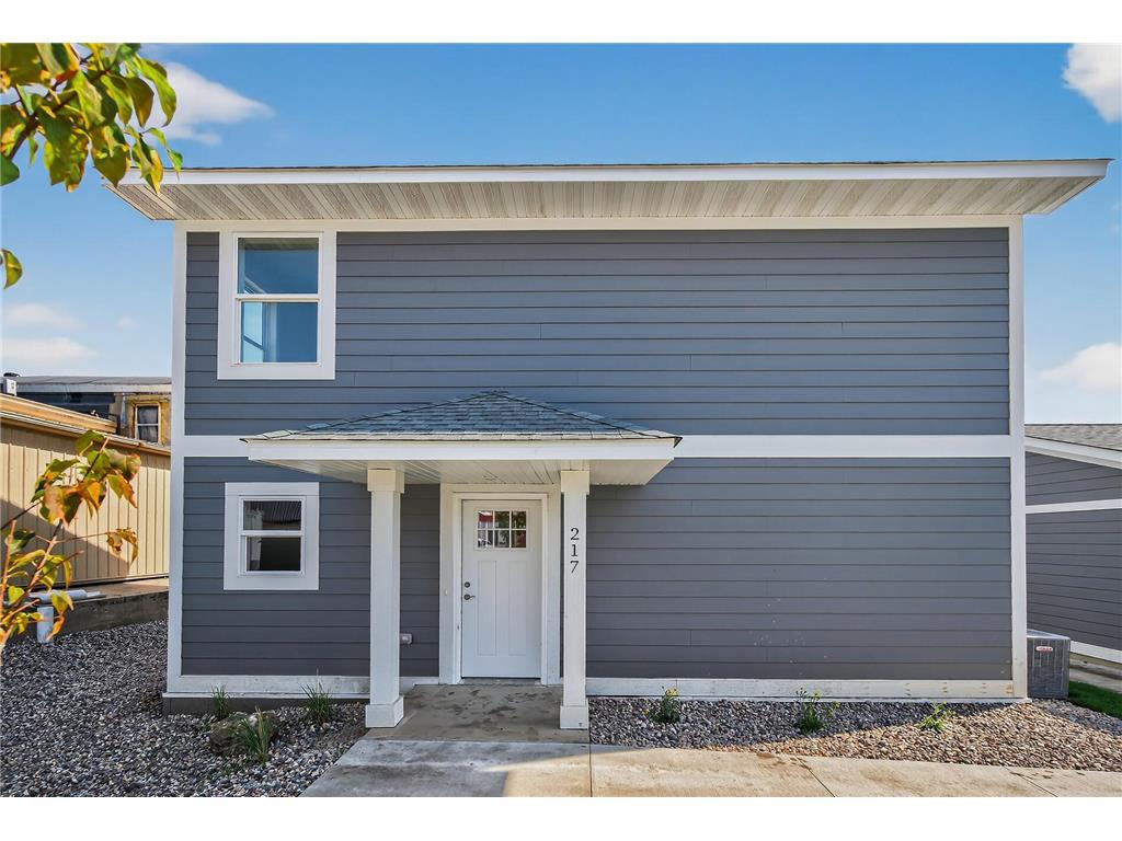 217 N Walnut Street Chaska MN 55318 6787500 image3