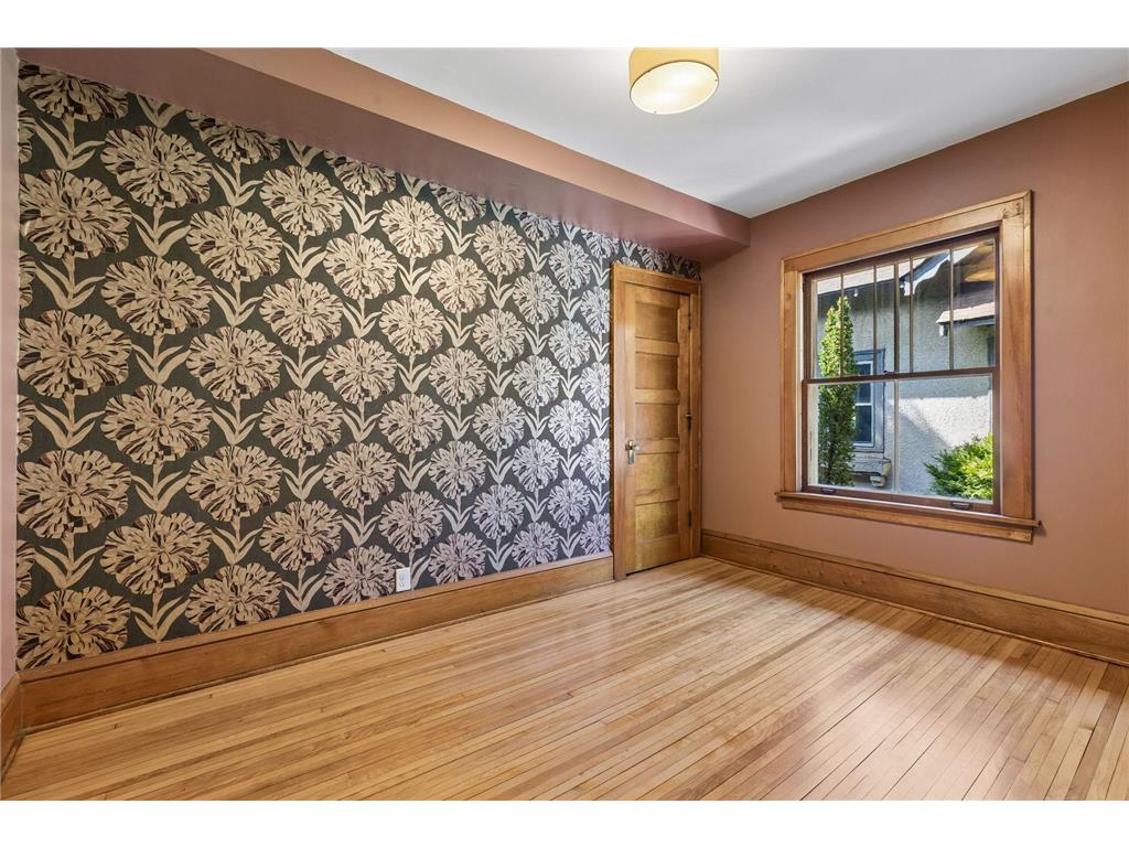 217 Penn Avenue S Minneapolis MN 55405 7063523 image20