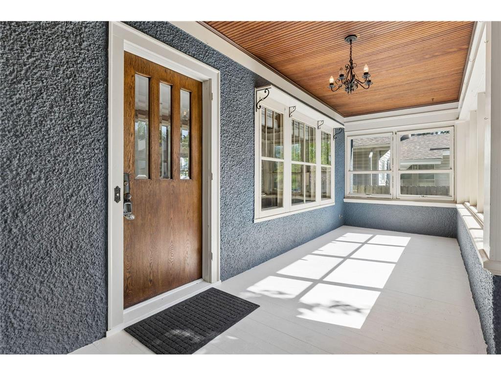 217 Penn Avenue S Minneapolis MN 55405 7063523 image8