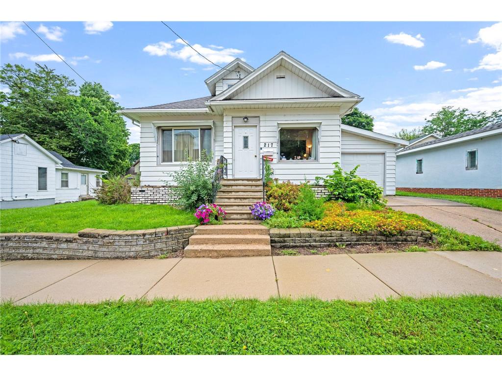 217 Victoria Street Fairmont MN 56031 6564029 image1