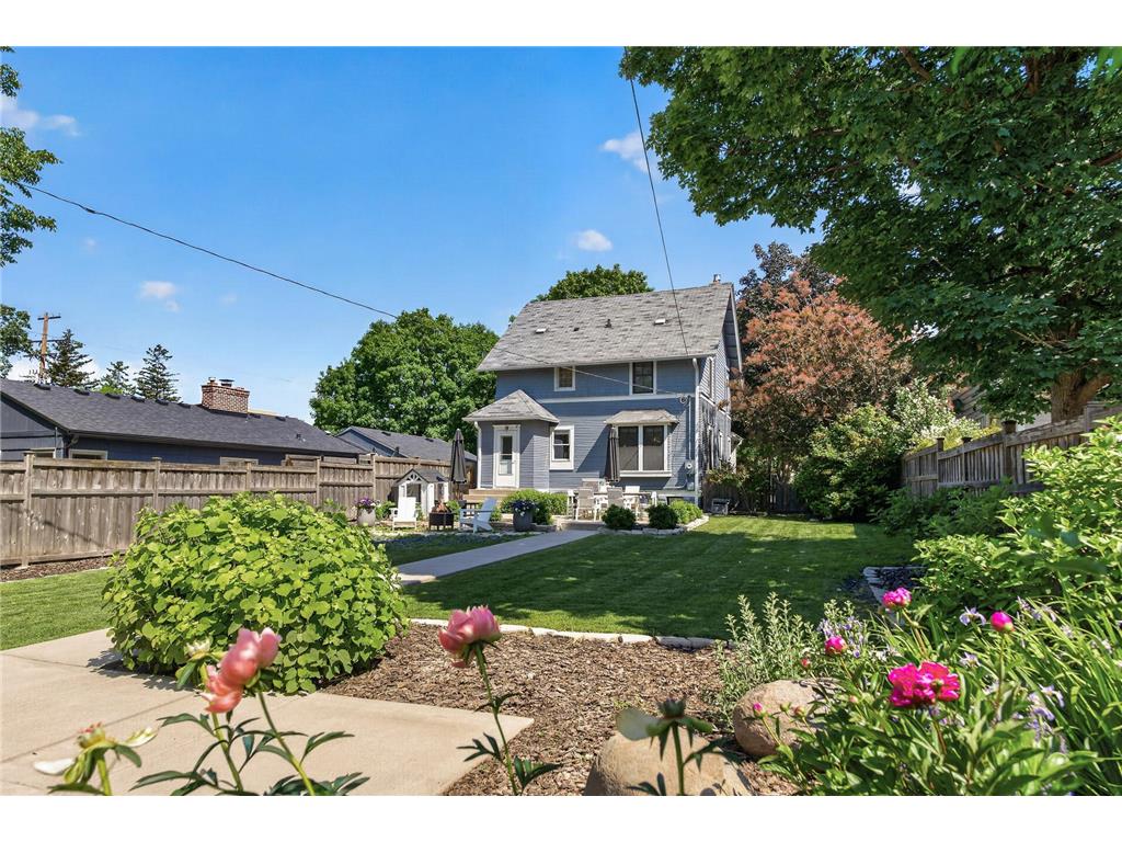 2170 Lincoln Avenue Saint Paul MN 55105 7099644 image80