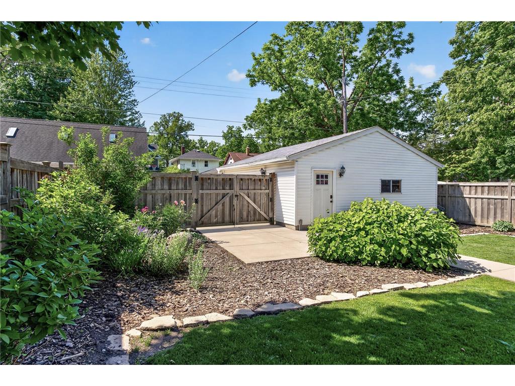 2170 Lincoln Avenue Saint Paul MN 55105 7099644 image82