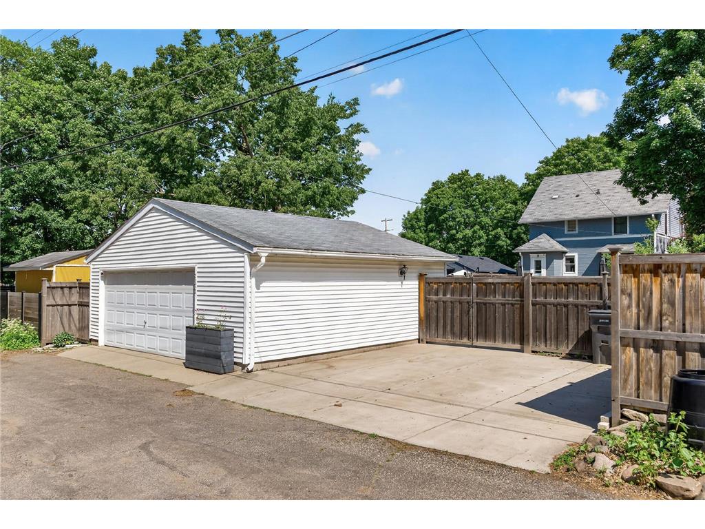 2170 Lincoln Avenue Saint Paul MN 55105 7099644 image84