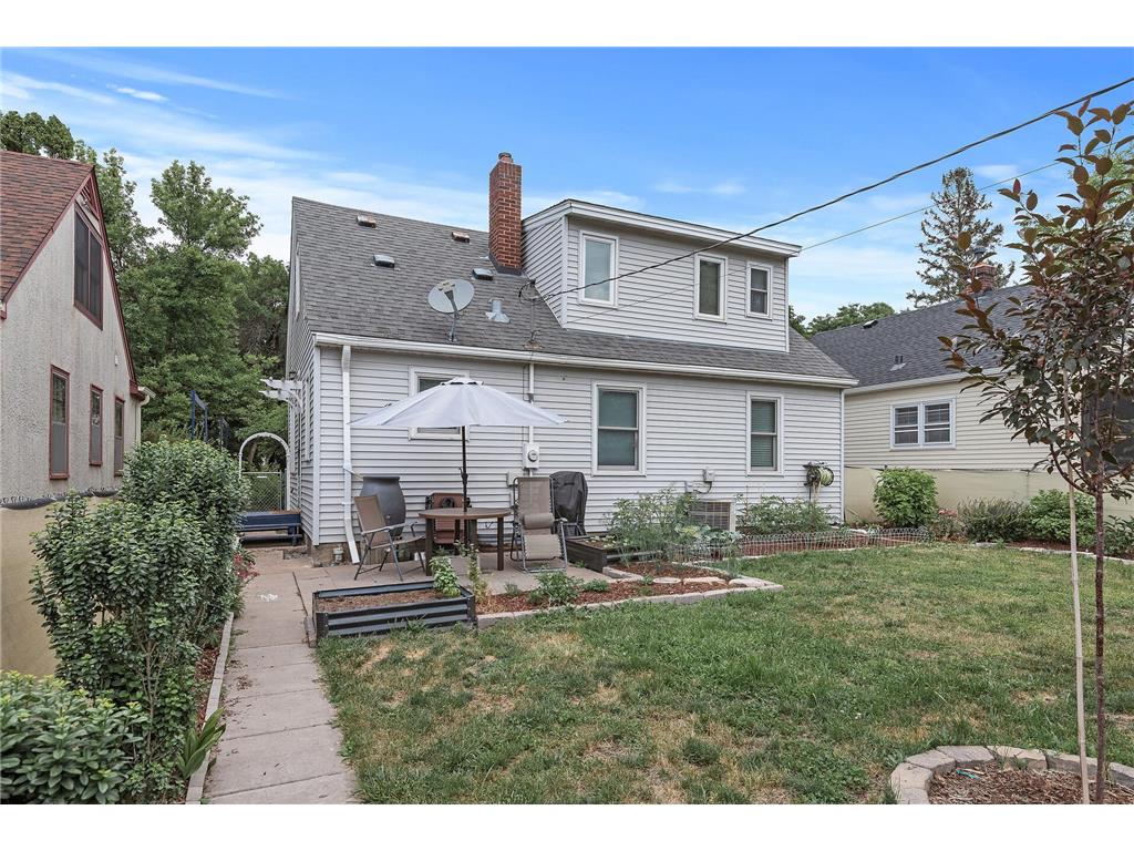 2170 Pinehurst Avenue, Saint Paul, MN, 55116 MLS 6525202 Edina Realty