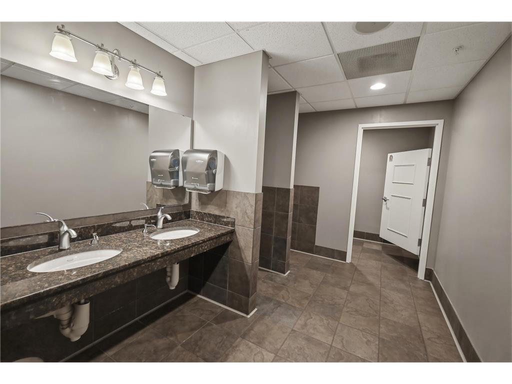 2171 4th Street White Bear Lake MN 55110 7045609 image20