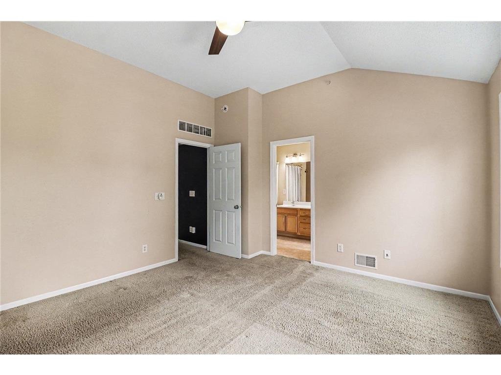 2171 Shamrock Place Chaska MN 55318 7079061 image12