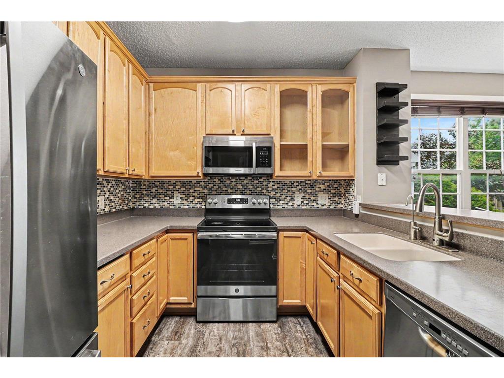 2171 Shamrock Place Chaska MN 55318 7079061 image6