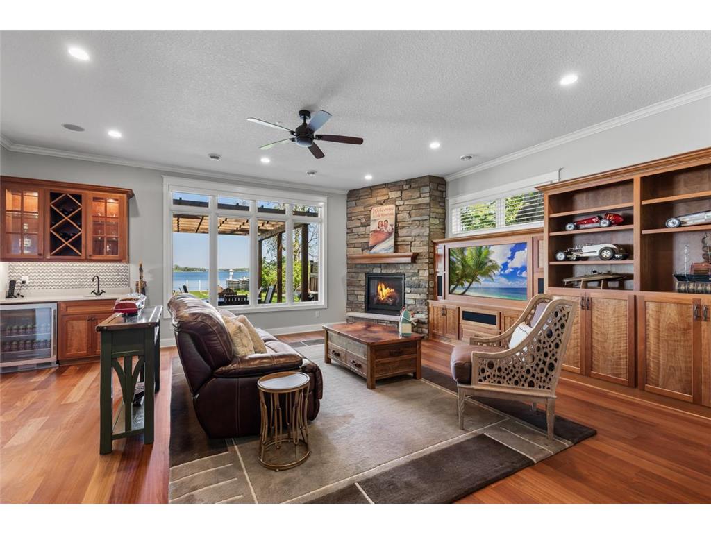 2172 Shadywood Road, Orono, MN, 55391 | MLS: 6742374 | Edina Realty