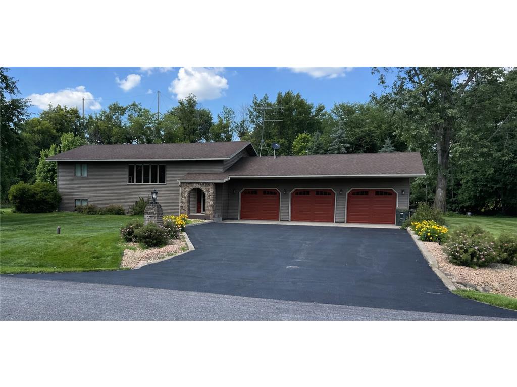 2174 232nd Street Saint Augusta MN 56301 7035538 image1