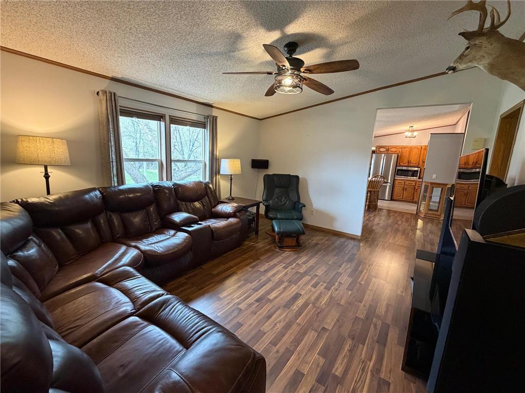 2174 66th Avenue NE Willmar MN 56201 7067450 image12