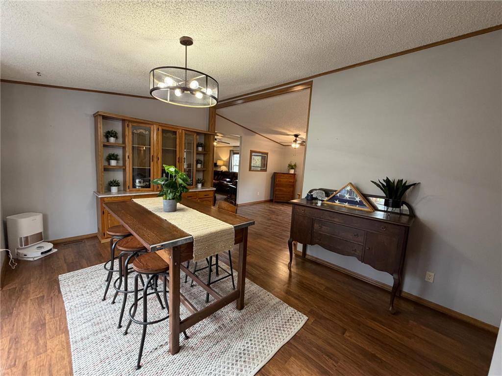 2174 66th Avenue NE Willmar MN 56201 7067450 image19
