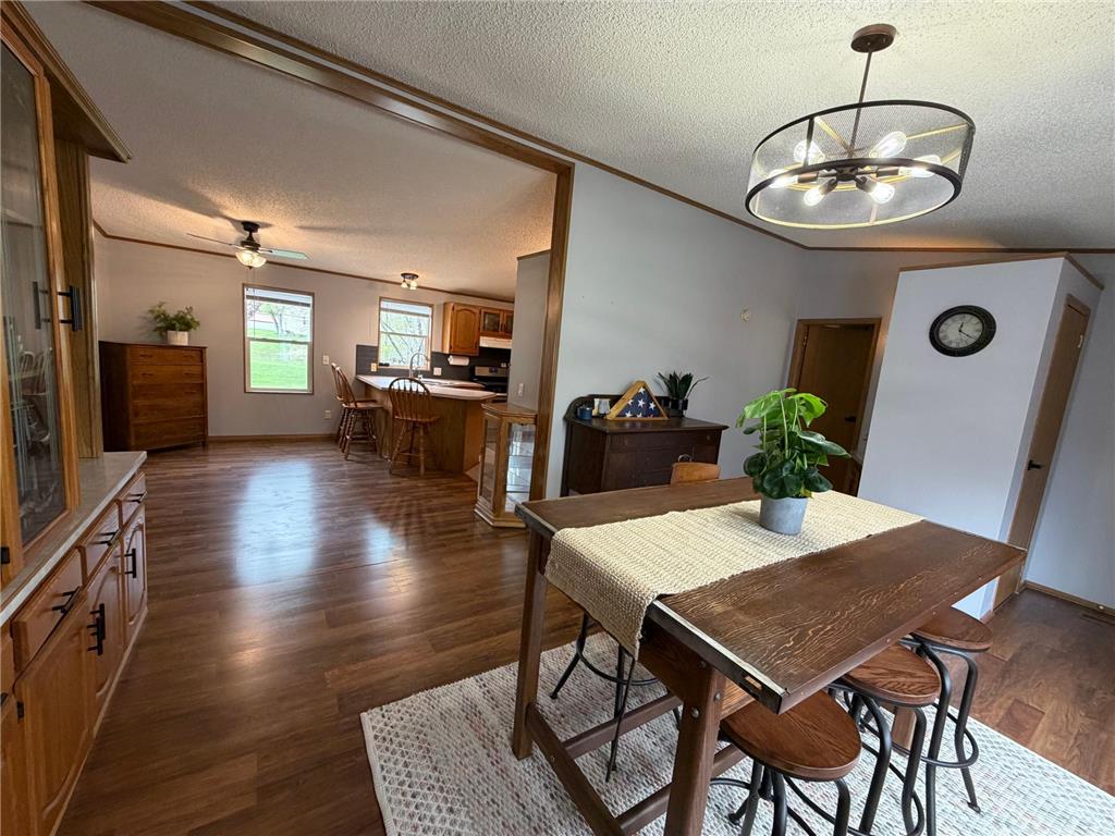 2174 66th Avenue NE Willmar MN 56201 7067450 image20