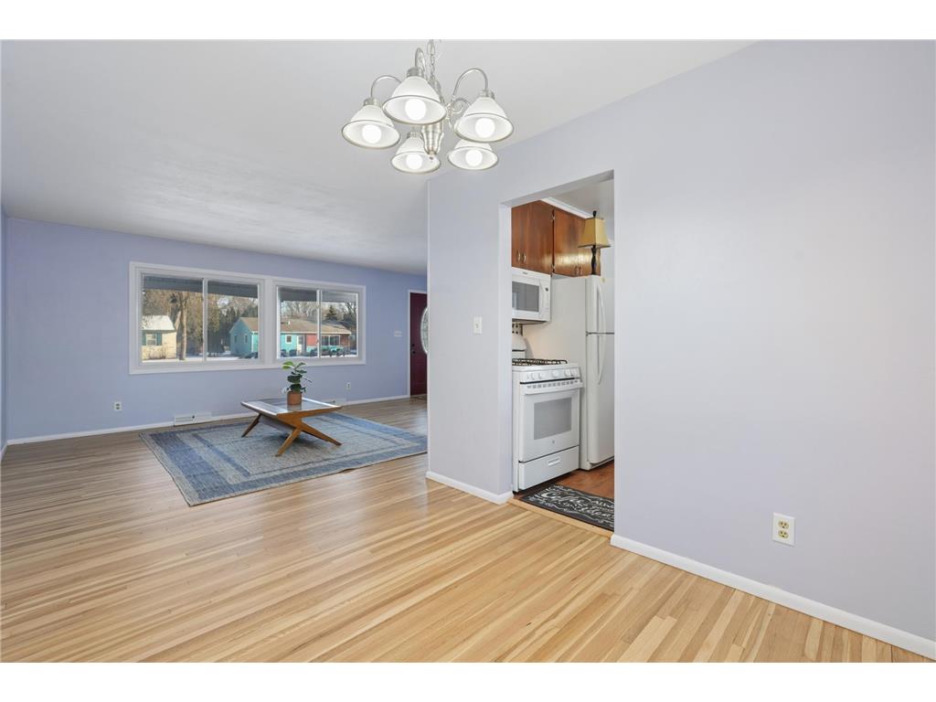2174 County Road F E White Bear Lake MN 55110 7023135 image6