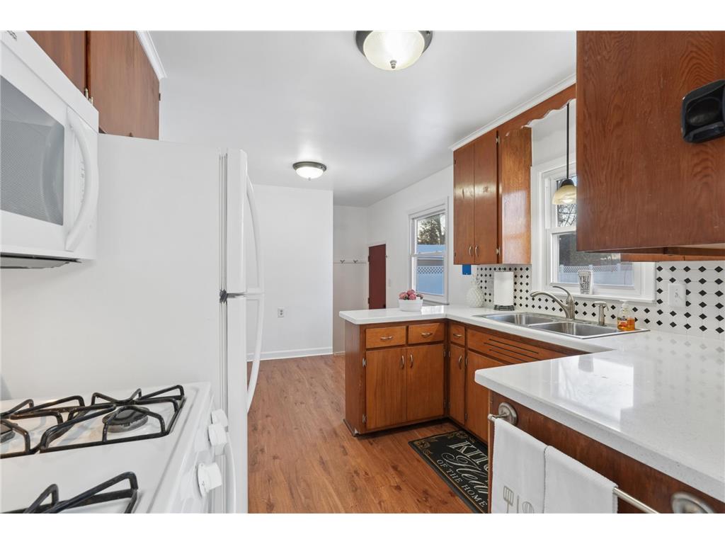 2174 County Road F E White Bear Lake MN 55110 7023135 image7
