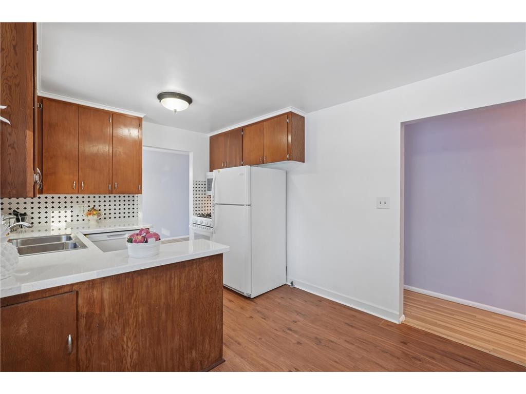 2174 County Road F E White Bear Lake MN 55110 7023135 image9