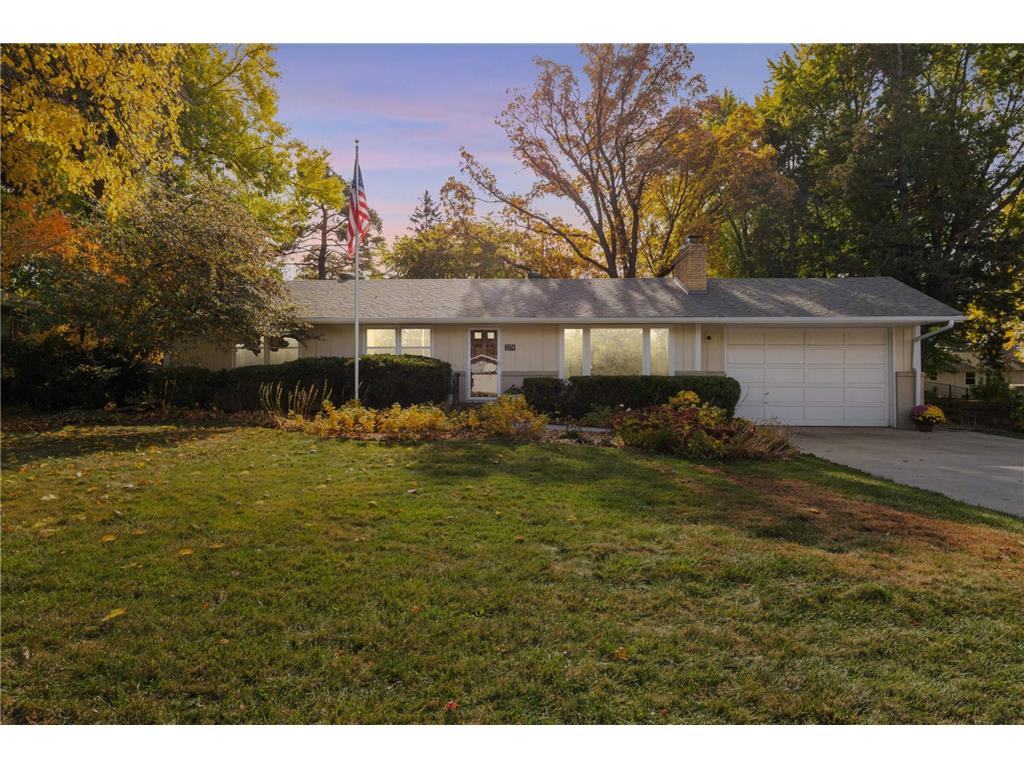 2174 Rosewood Lane S Roseville MN 55113 6711772 image1