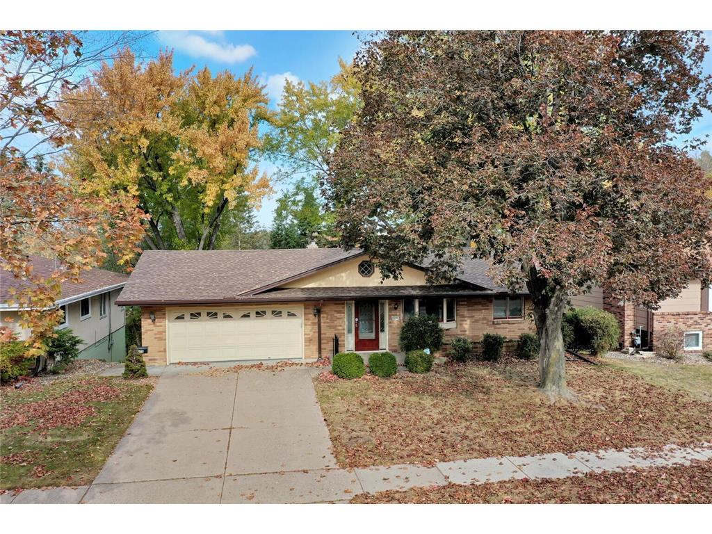 2175 Upper Afton Road E, Saint Paul, MN 55119 MLS 6273997 Edina Realty