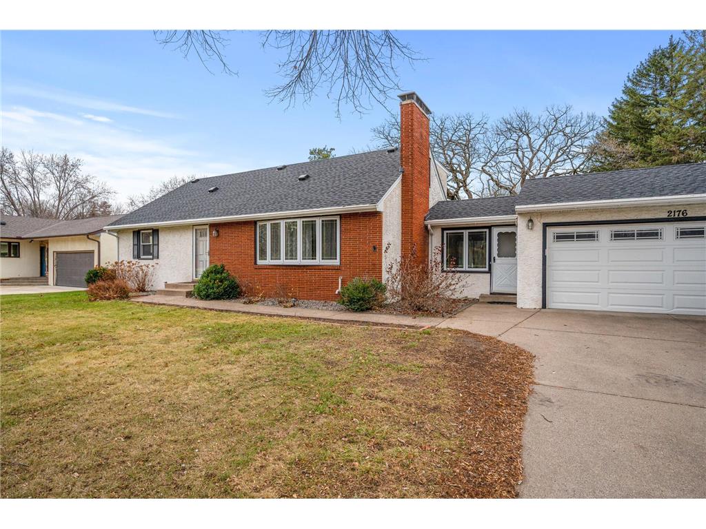 2176 Arkwright Street, Maplewood, MN, 55117 MLS 7422422 Edina Realty