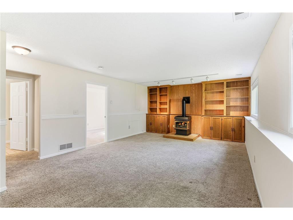 2176 Leyland Alcove Woodbury MN 55125 7086424 image20
