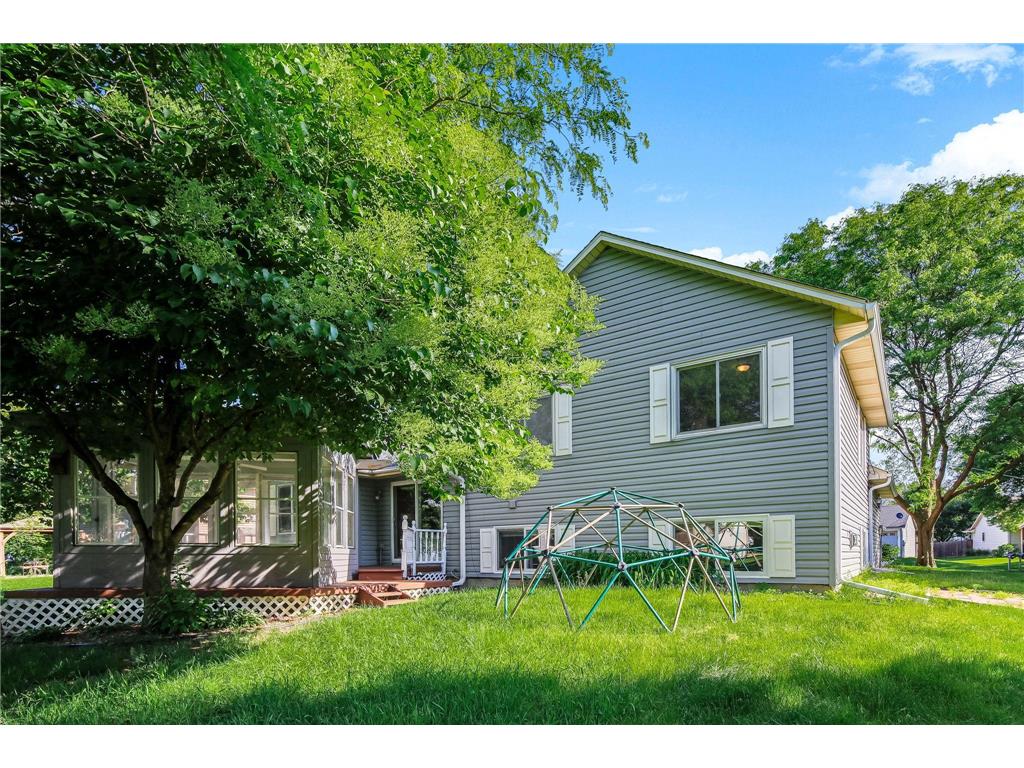 2176 Leyland Alcove Woodbury MN 55125 7086424 image34