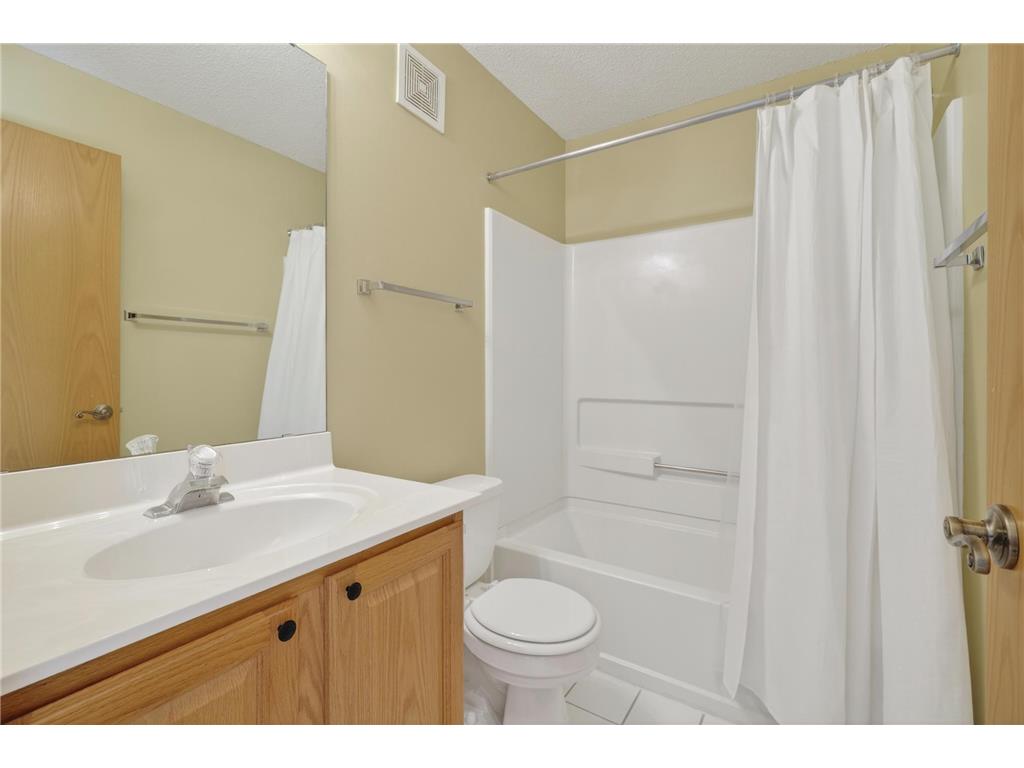 2177 Cool Stream Circle Eagan MN 55122 6806759 image34