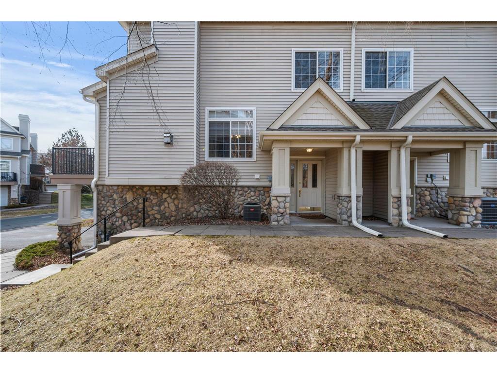 2177 Eagle Trace Lane Woodbury MN 55129 7049142 image16