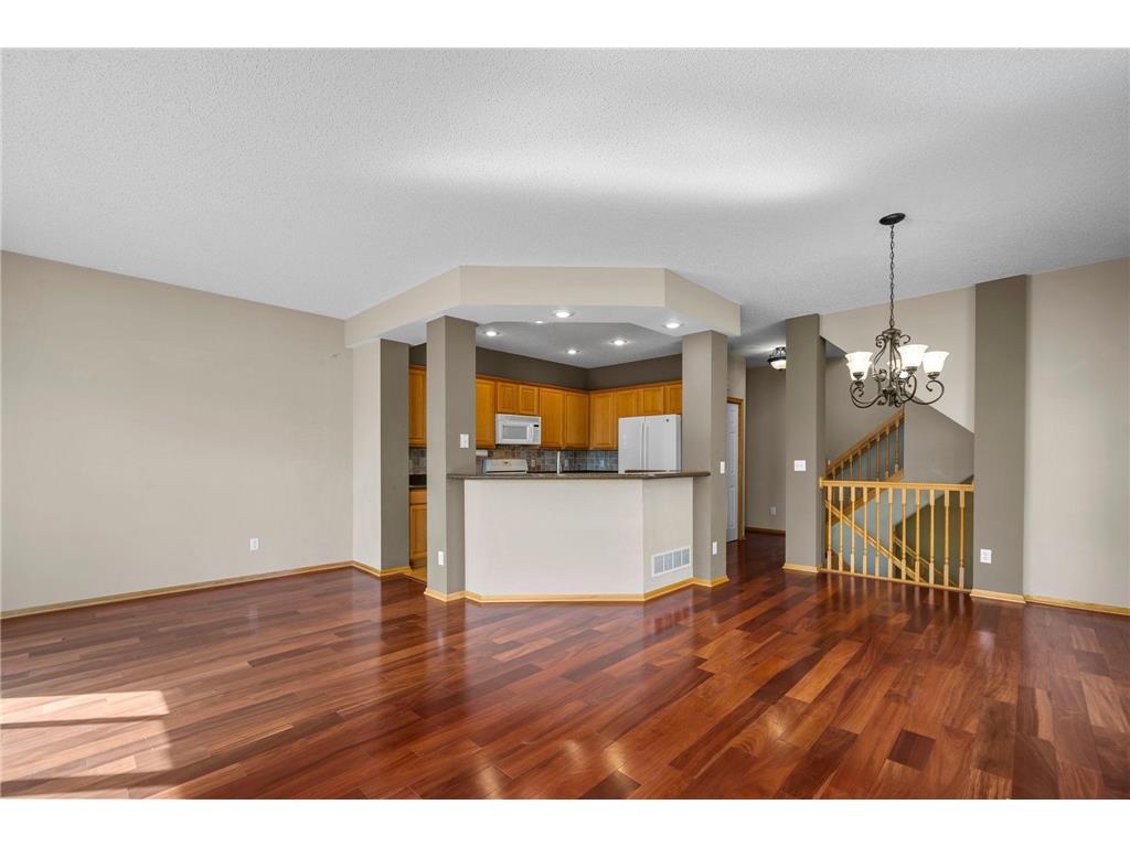 2177 Eagle Trace Lane Woodbury MN 55129 7049142 image22