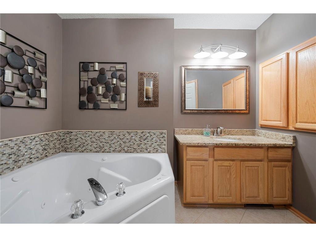 2177 Eagle Trace Lane Woodbury MN 55129 7049142 image49