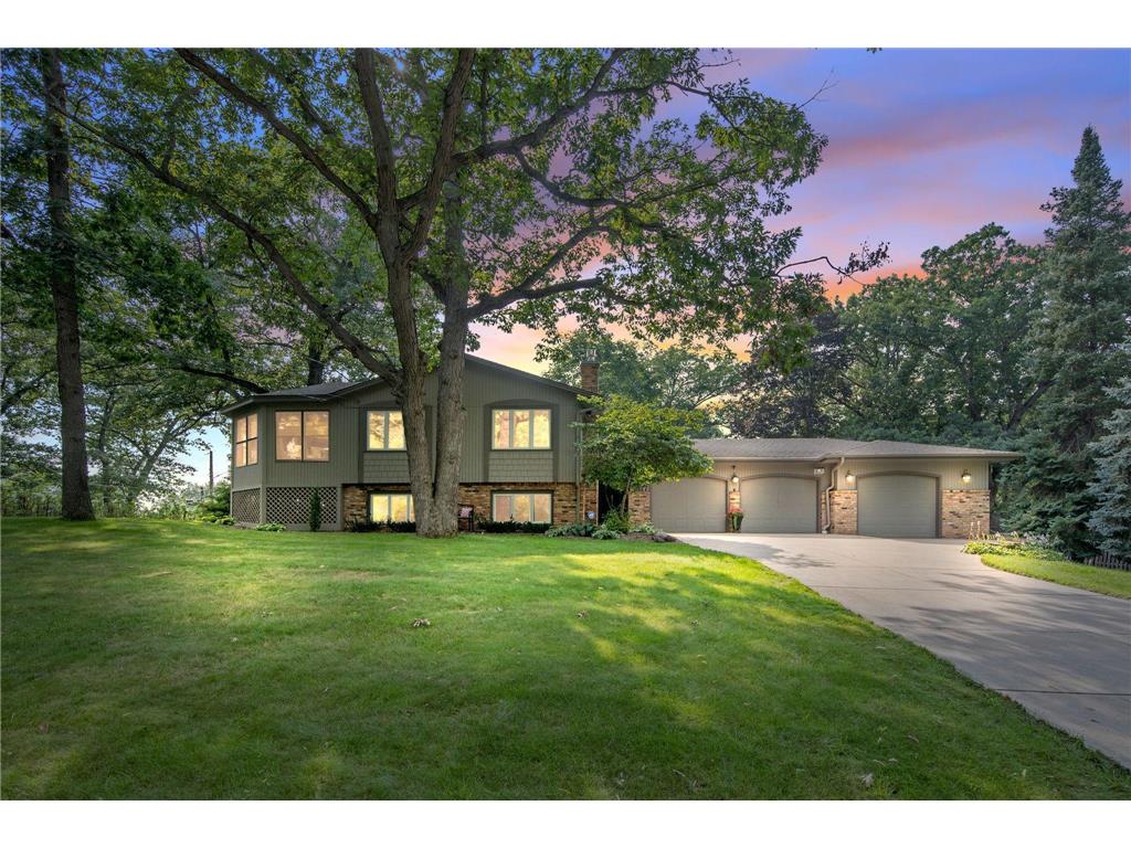 2177 Overlake Avenue White Bear Twp MN 55110 6754040 image1