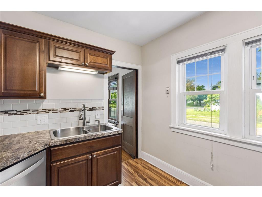 2177 Randolph Avenue Saint Paul MN 55105 7074884 image17